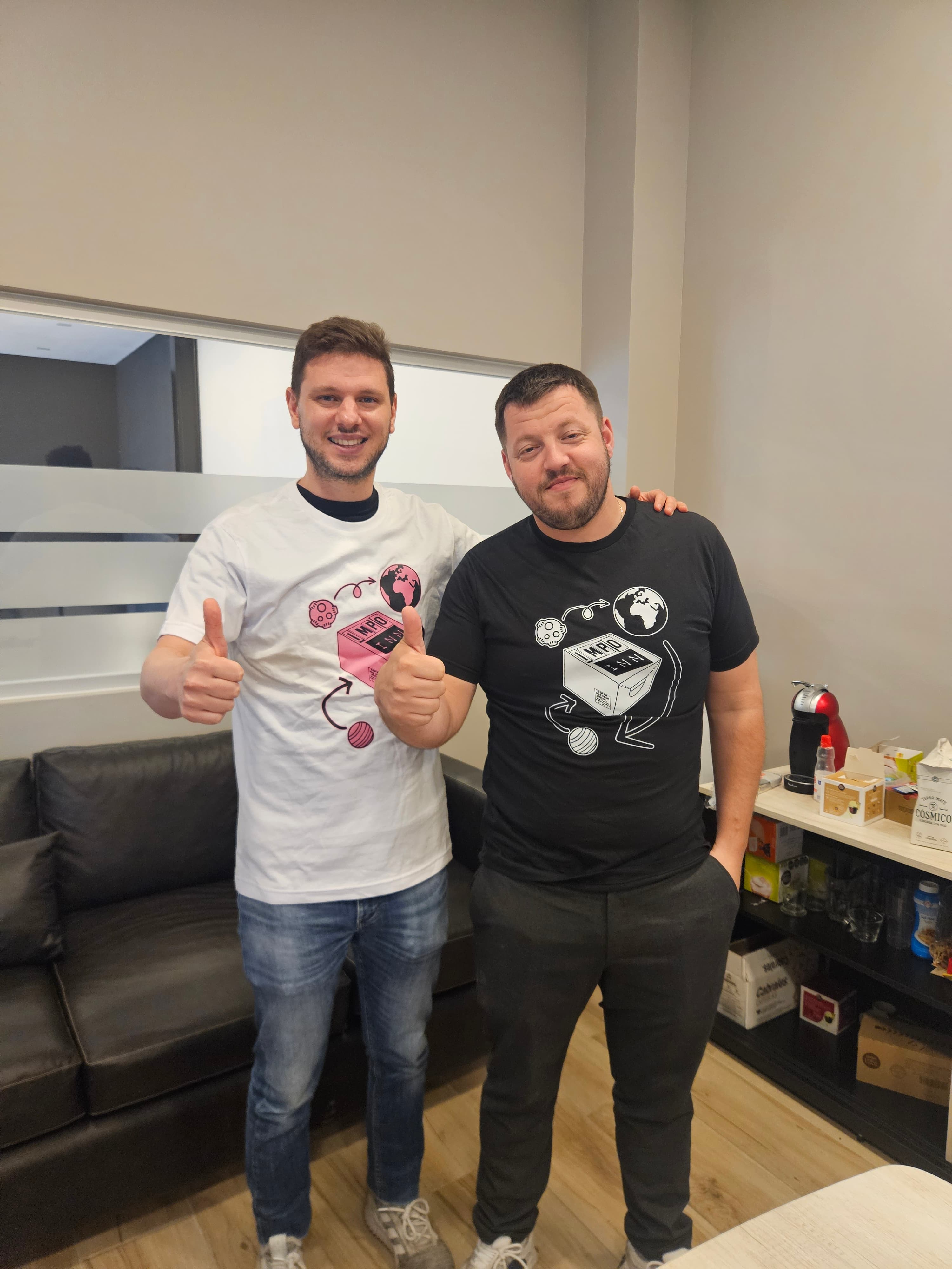 Guido Gutesman de Buy G con Diego Bruno - cliente exitoso de Impo INN